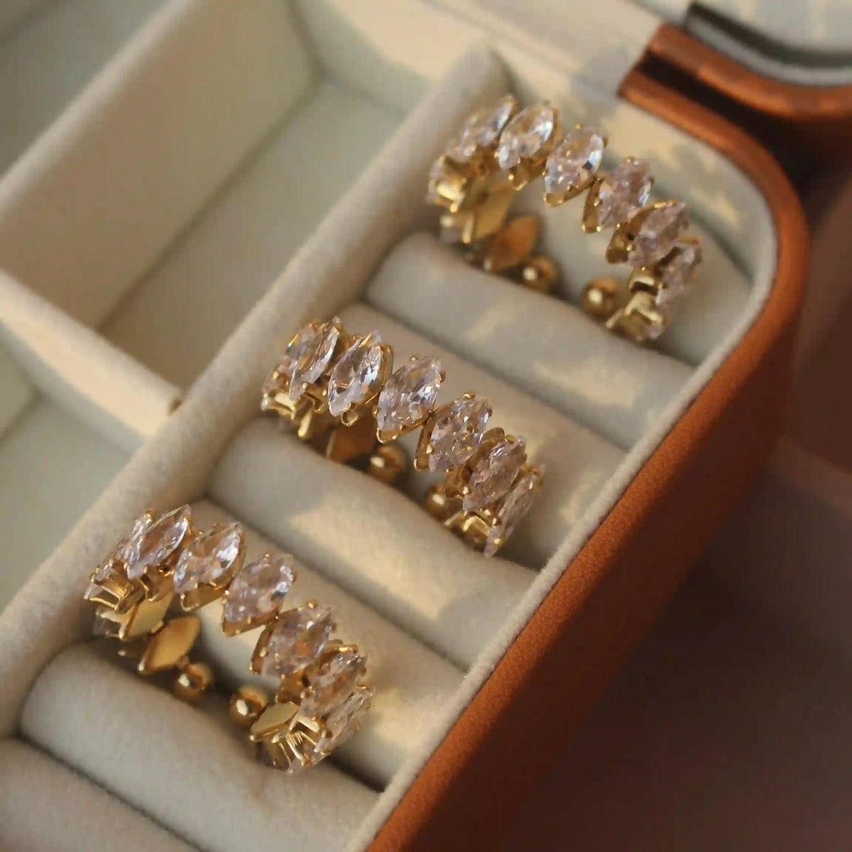 Luxury Marquise Ring (adjustable)
