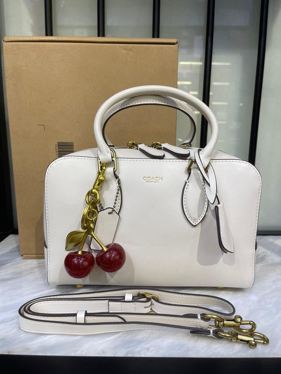 COACH Bowery ( with box,charm,dustbag & Giftbag)