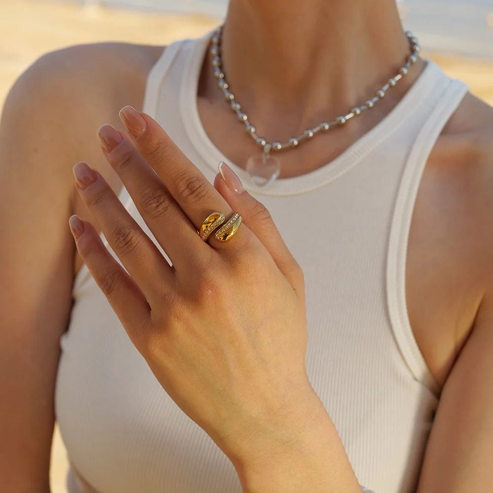 Luxury zircon Ring (Adjustable)