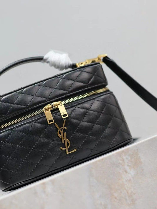 Branded Shoulder Bag (Vanity Box) with box,dustbag