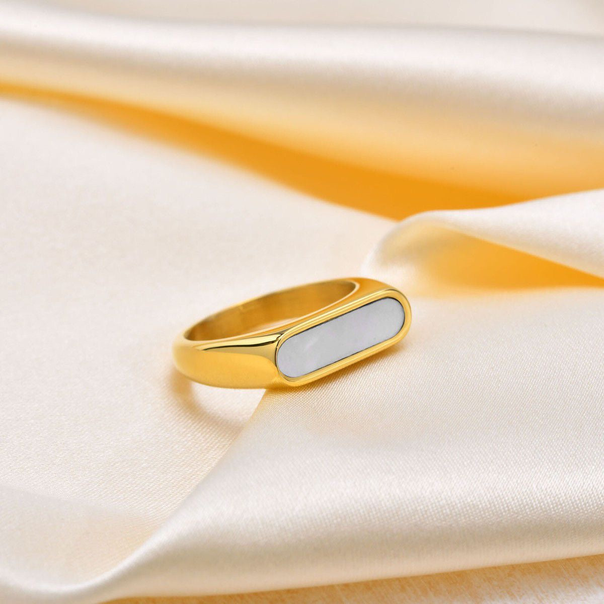 Luxury Lumina Ring