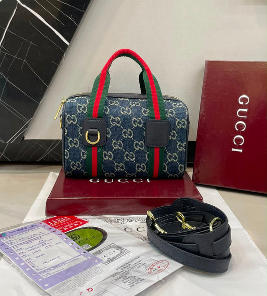 G-Cross body (with box & strap)