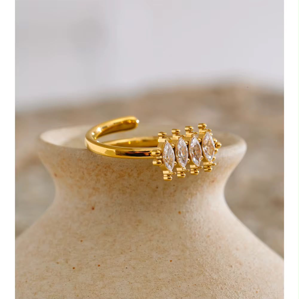 Luxury Zircon Ring