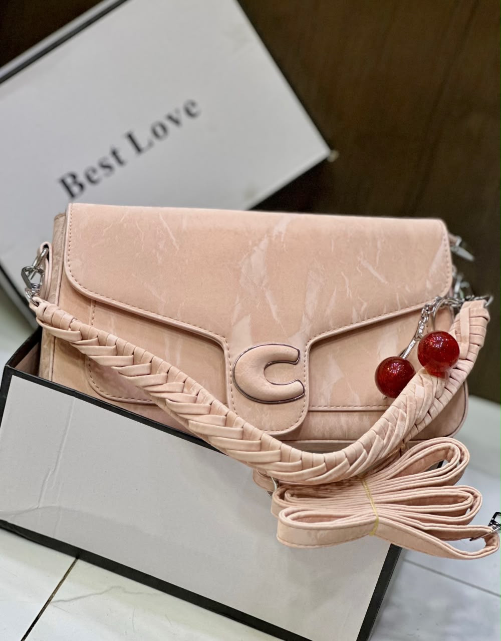 Crossbody bag ( with charm & belt)