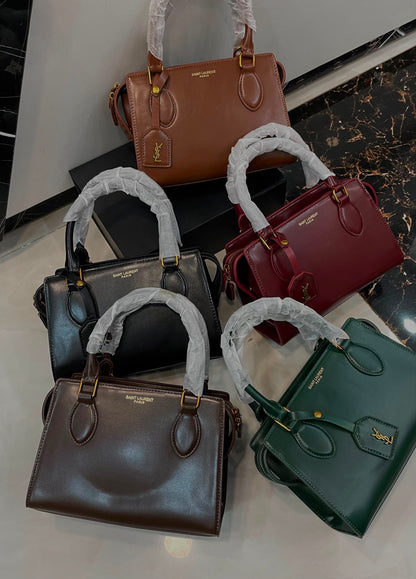 SL Cross body ( with magnetic box)