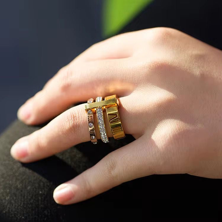 Trendy Roman Ring