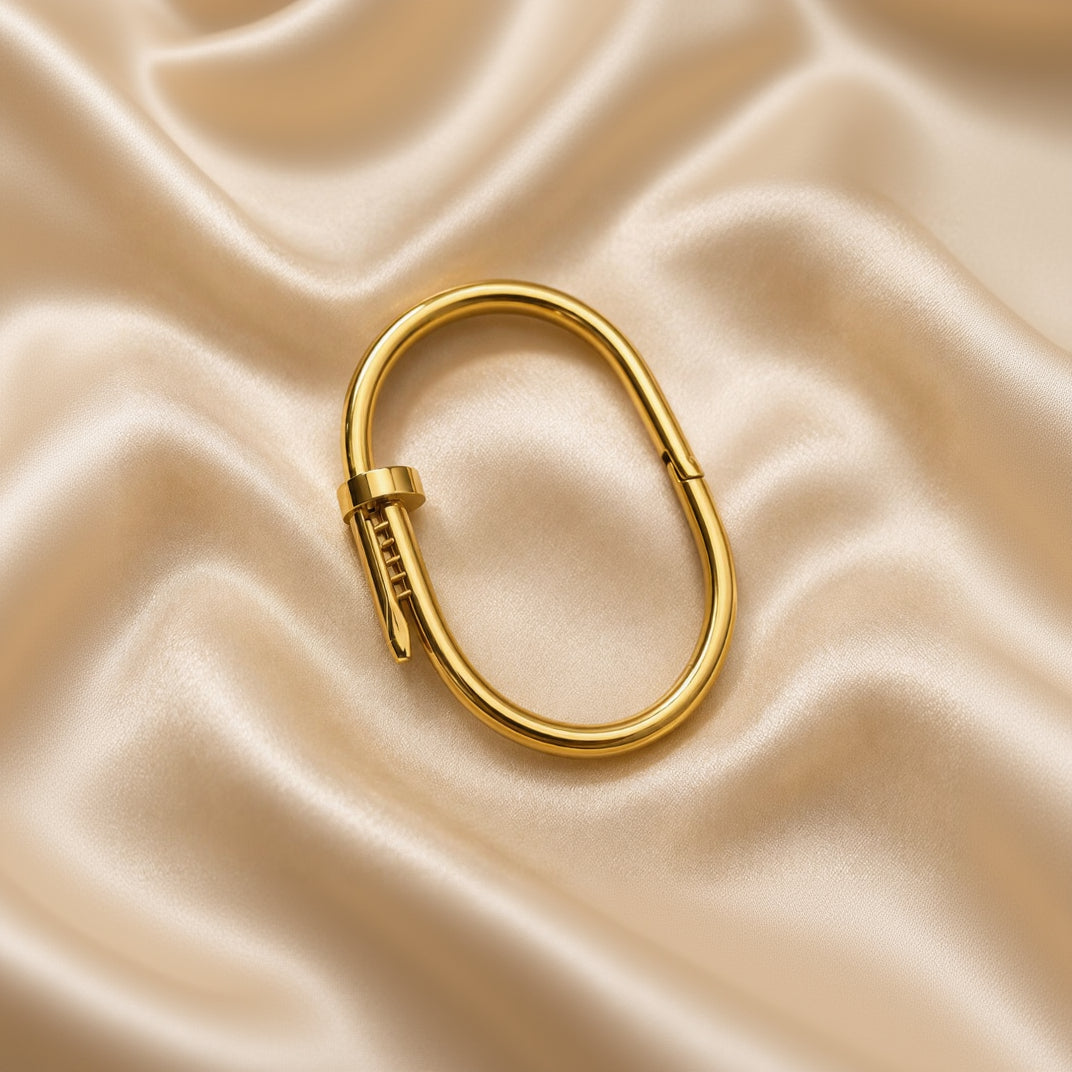 Nail Handcuff