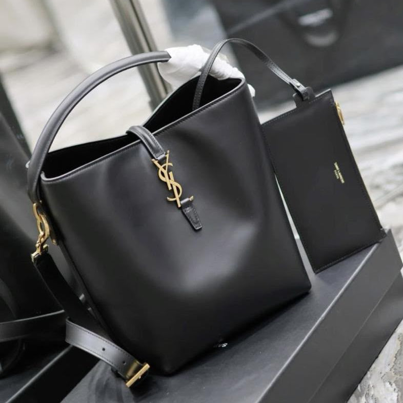 Iconic Leather Bag (With Pouch)