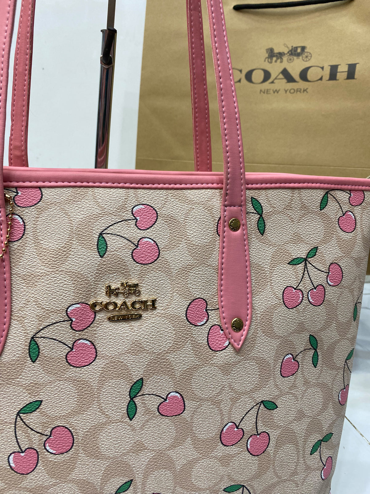 Coach TOTE Cherry Pink (with dustbag)